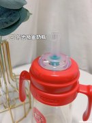 吸奶瓶牙齿变形图片 吸奶瓶牙齿变形图片大全