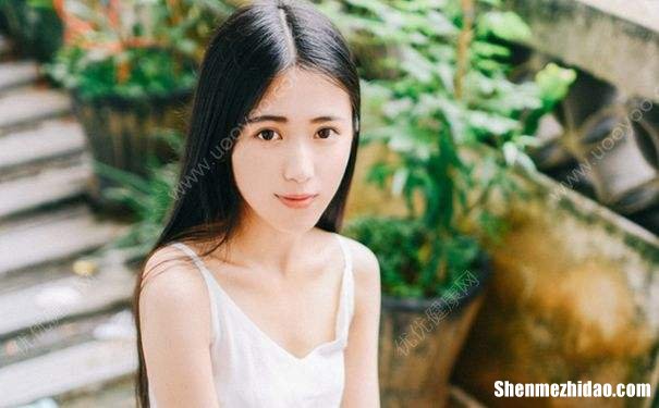 为什么胸小是因为什么 13岁为什么胸小是因为什么