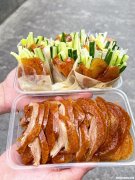 烤鸭的蘸酱怎么做好吃吗 烤鸭的蘸酱怎么做好吃吗图片