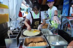 集中区摆摊卖什么好 集市上摆摊卖什么挣钱