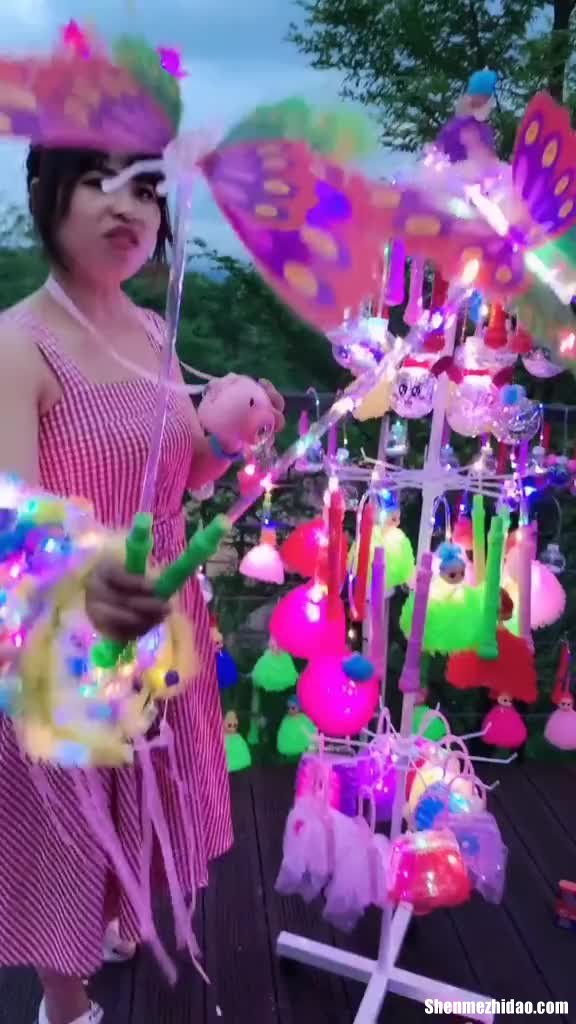 广场摆摊适合卖什么好 广场摆摊卖什么赚钱成本又低