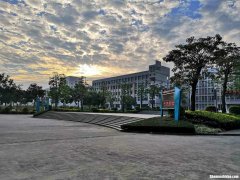 捷和学校宿舍怎么样 捷和电子科技有限公司怎么样