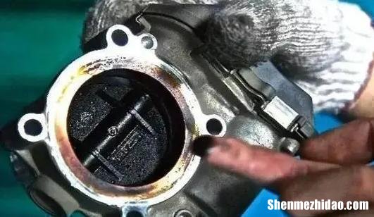 发动机空挡噪音大 发动机空挡噪音大怎么办