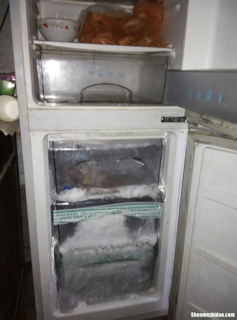 盘管后冰箱结冰慢是怎么回事 盘管后冰箱结冰慢是怎么回事视频