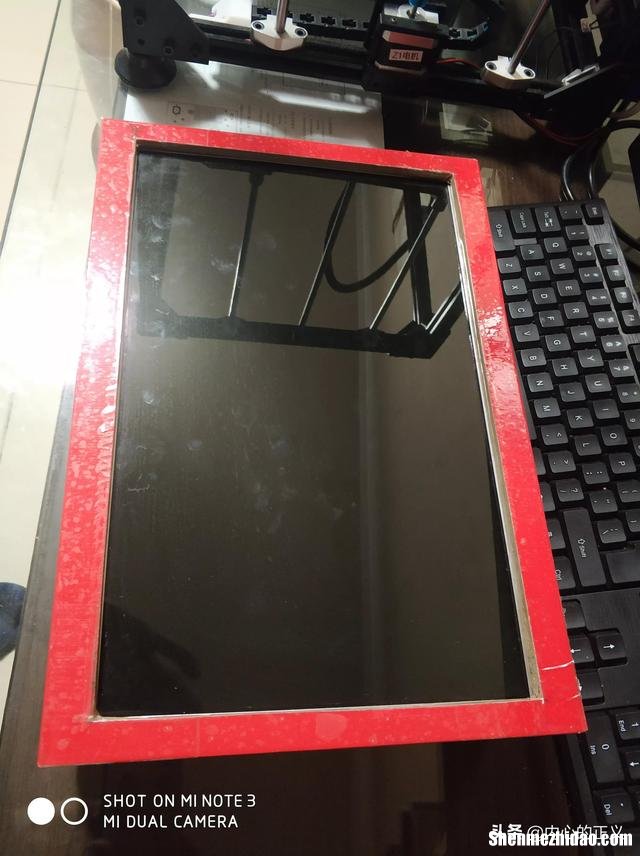 液晶屏用酒精擦了发白怎么办 液晶屏用酒精擦了发白怎么办呢