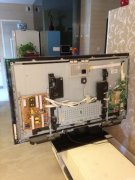 液晶电视屏幕下发黑怎么办 液晶电视屏幕下发黑怎么办视频