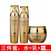 哪个化妆品适合秋天用 秋季什么化妆品保湿效果好