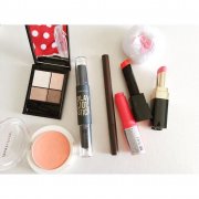 化妆品店口红试妆 化妆品店口红试妆多少钱