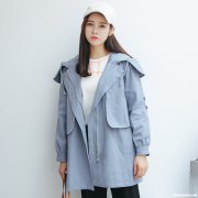 收腰中款风衣怎么搭配图片 收腰中款风衣怎么搭配图片男