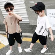 5岁男孩怎么穿帅 五岁男孩穿什么衣服好看