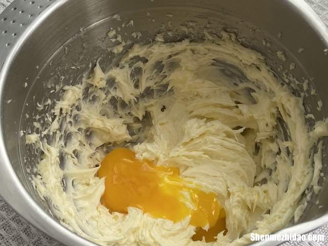 黄油怎么打奶油 怎么用黄油打奶油