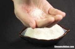 用白糖洗脸多久能变白 用白糖洗脸多久能变白皮肤