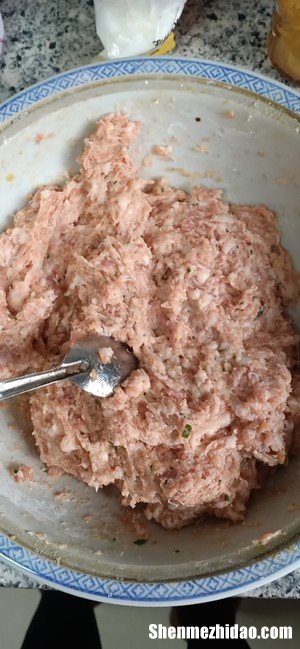 作丸子肉陷希了怎么办 肉丸的馅子太稀了怎么办