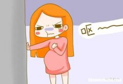 孕妇怀孕多久呕吐 孕妇怀孕多久呕吐算正常