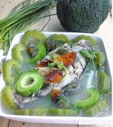 苦瓜汤怎么做好吃 豆腐苦瓜汤怎么做好吃