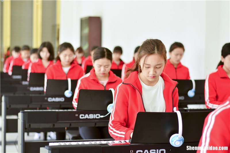 初中生读职校需要什么条件 初中生读职校需要什么条件才能上