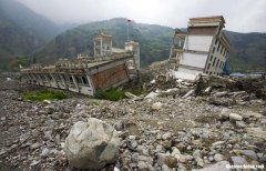 地震逃亡记是什么类 地震逃亡记是什么类型的游戏
