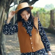 无袖开衫毛衣怎么搭配 无袖开衫毛衣怎么搭配图片