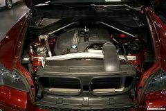 宝马x6有几种发动机 宝马x630发动机型号