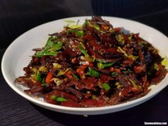腊牛肉火锅怎么做 腊牛肉火锅怎么做好吃视频