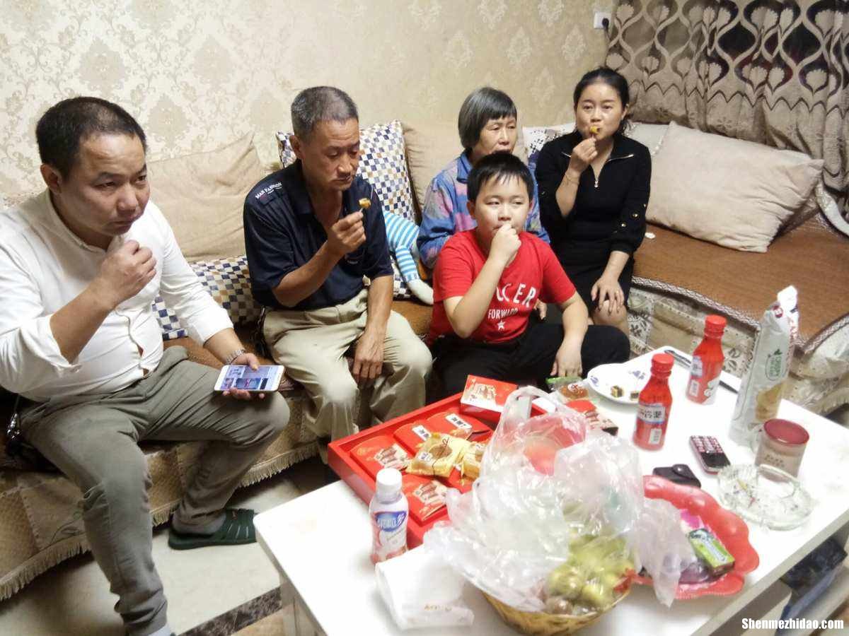 怎么地吃着 怎样地吃着填空