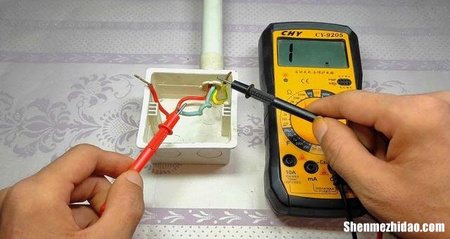 怎么用万用表测电瓶 怎么用万用表测电瓶车充电器电压