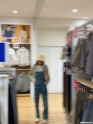 优衣库服装怎么拍的 优衣库服装怎么拍的视频