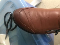 皮包皮子发白了怎么办 皮包皮子发白了怎么办图片