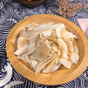 椰子脆片怎么做的 椰子脆片的功效与副作用