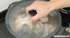 怎么做巧手焖鱼头 怎么做巧手焖鱼头窍门
